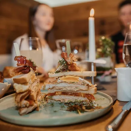 Neubergerhof فيلزموس