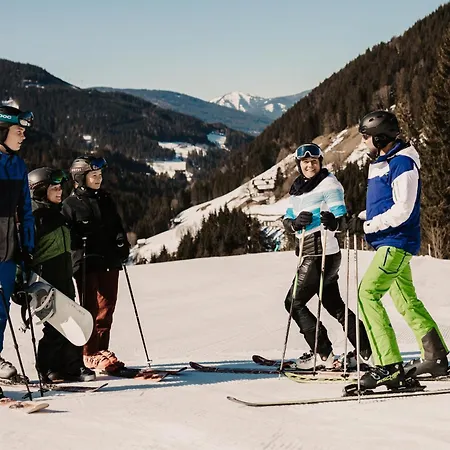 Neubergerhof 4* فيلزموس