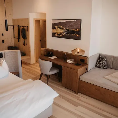 Neubergerhof فندق فيلزموس