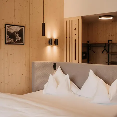 Neubergerhof Hotel
