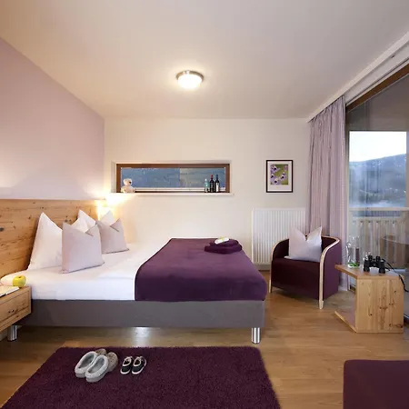 Neubergerhof Hotel